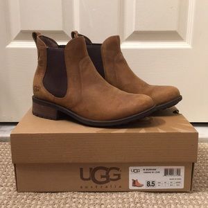 UGG Fur Lined Chelsea Boot
